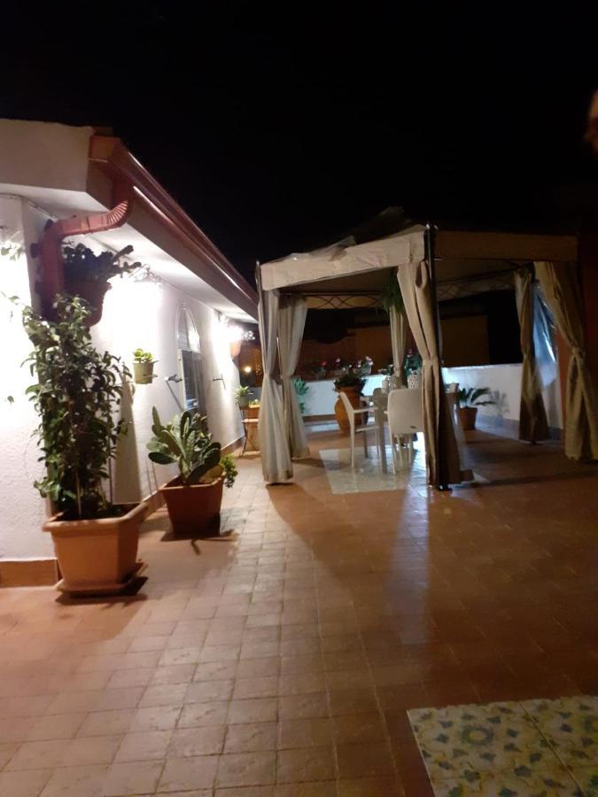 Dolce Far Niente Villa Noto Bagian luar foto
