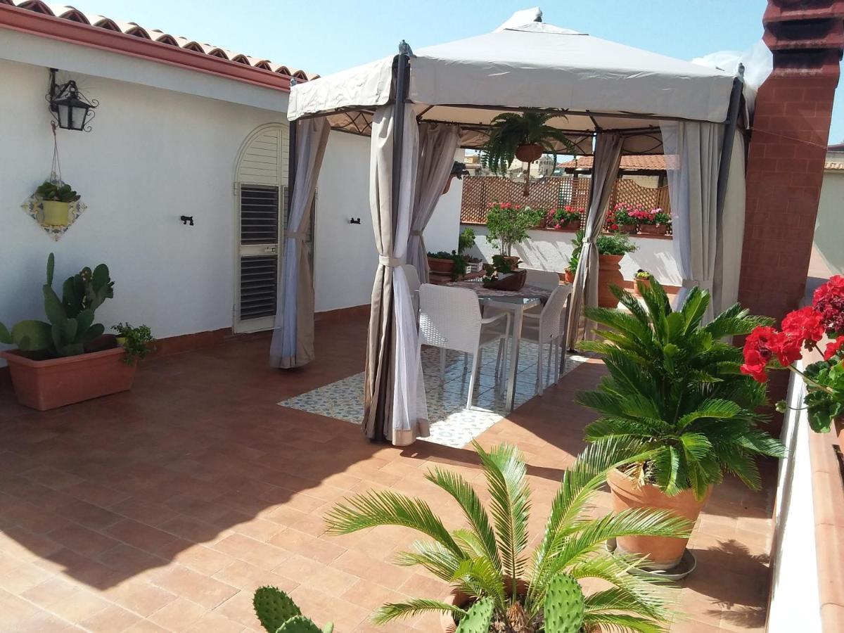 Dolce Far Niente Villa Noto Bagian luar foto